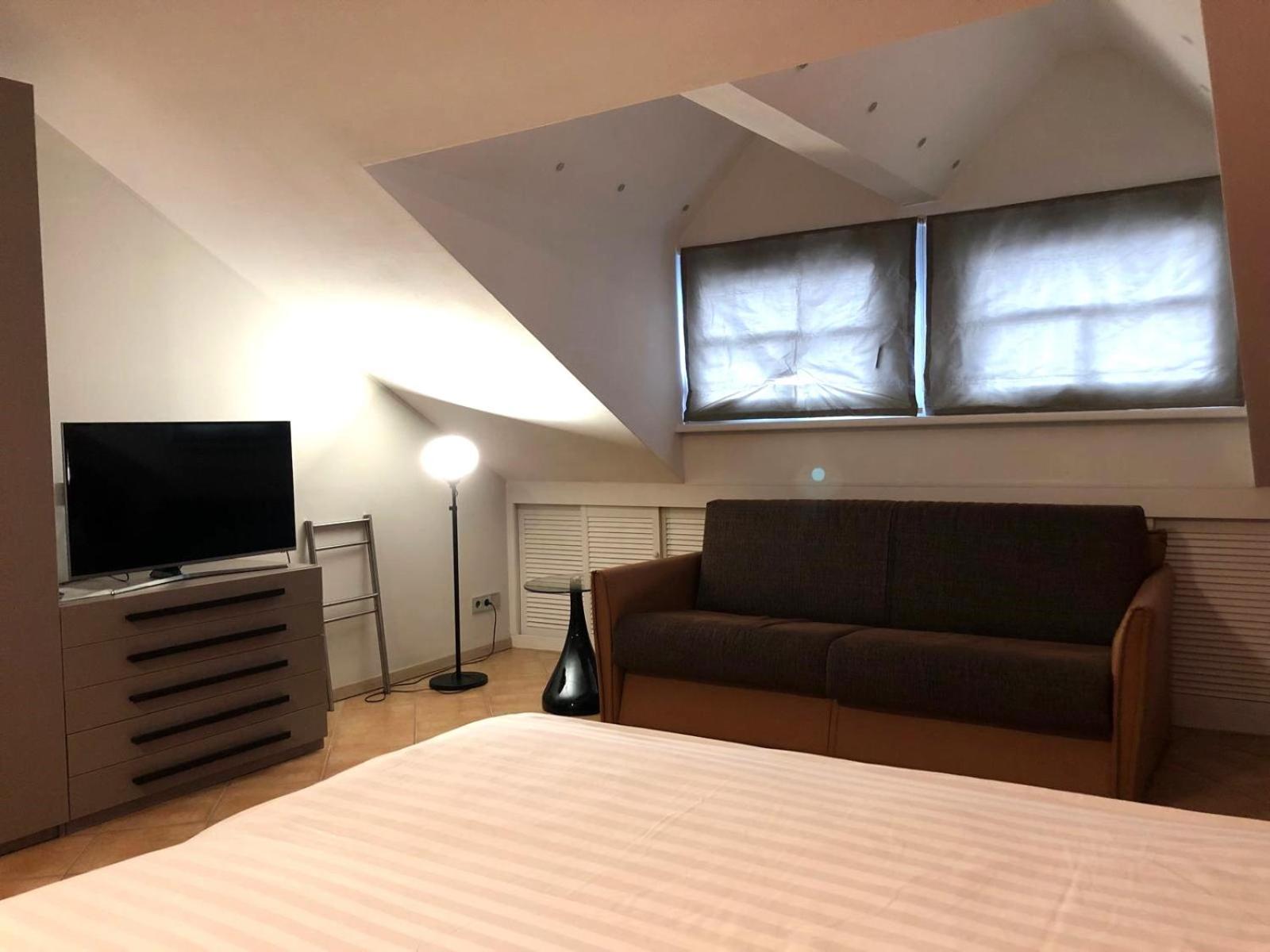 Appart-Hotel Gwendy Bour Esterno foto