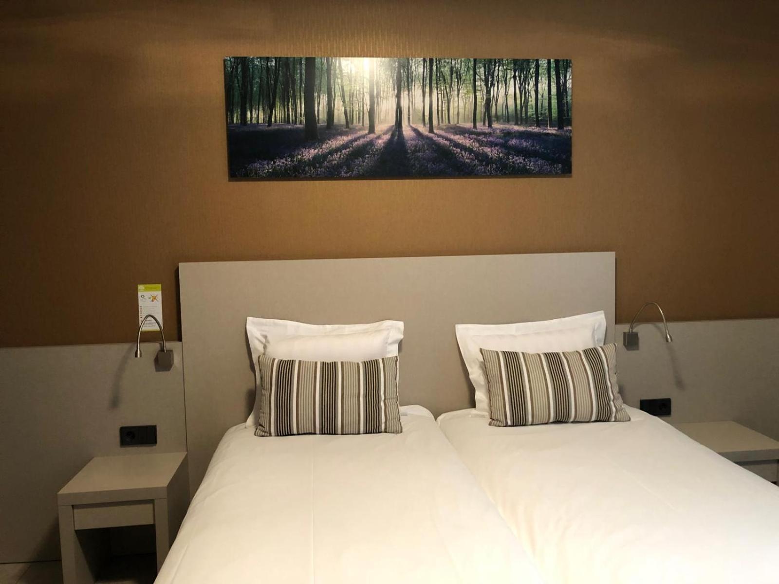 Appart-Hotel Gwendy Bour Esterno foto