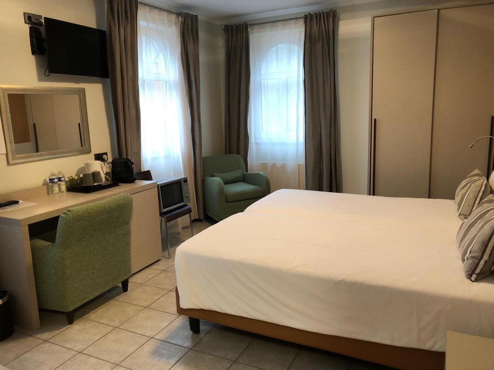 Appart-Hotel Gwendy Bour Esterno foto